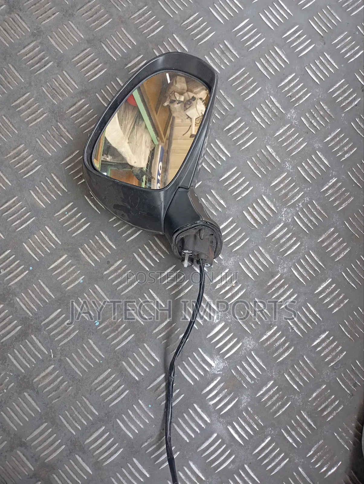 Wish 2010 Sidemirror RHS
