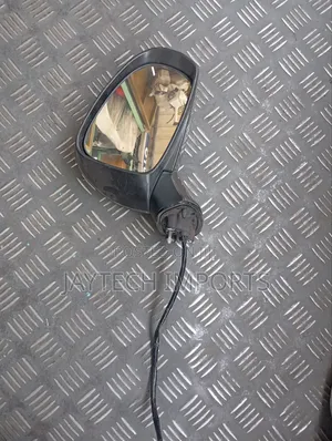 Wish 2010 Sidemirror RHS