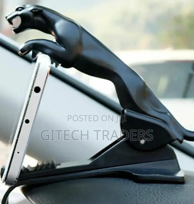 Jaguar Phone Holder