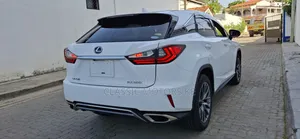 Lexus RX 300 2WD 2018 White