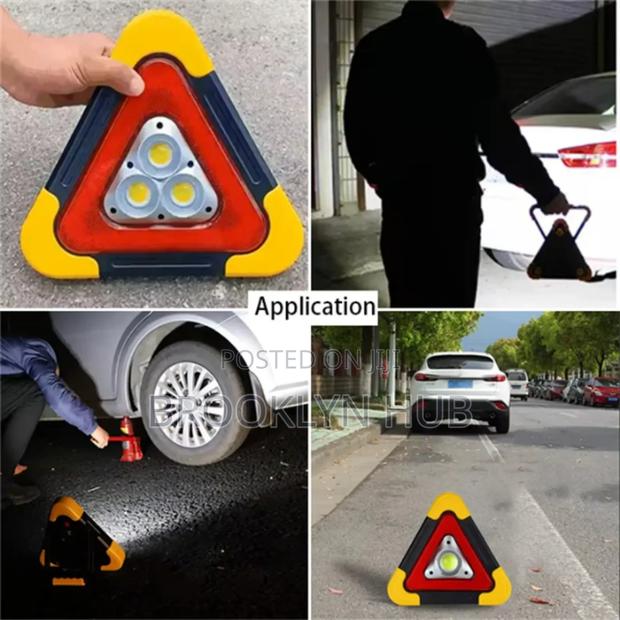 Battery Powered Warning Triangle With Lights