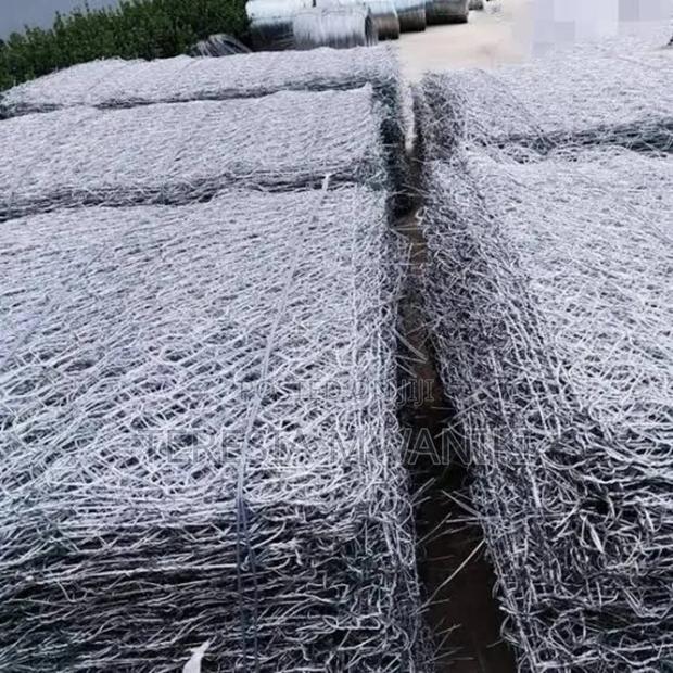 Galvanised  Gabion  Boxes 2.7mm Gabion Mesh