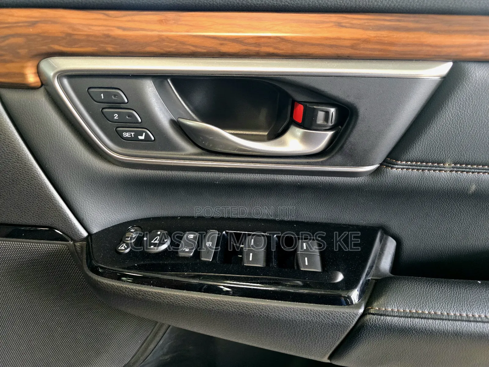 Honda CR-V Touring AWD 2018 Black