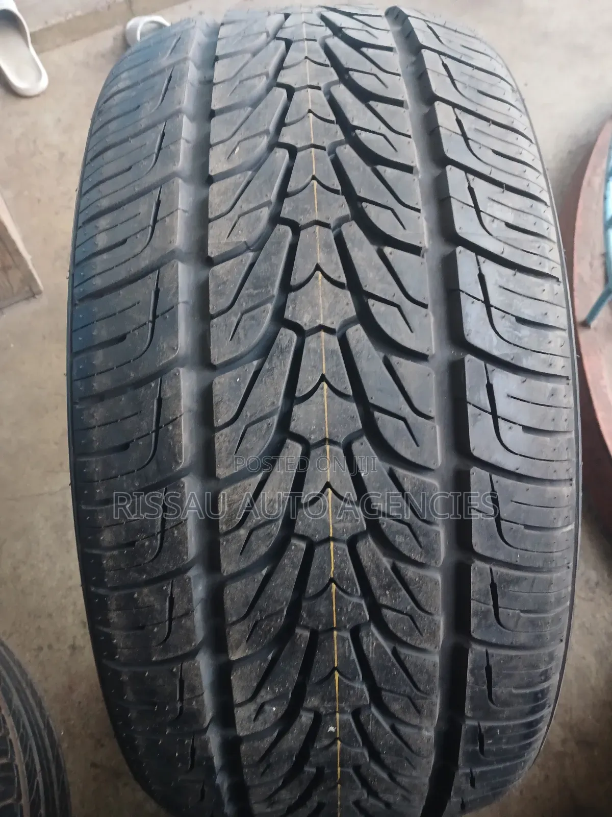 285/35 R 22 Nexen Low Profile Tyres Made in Korea.
