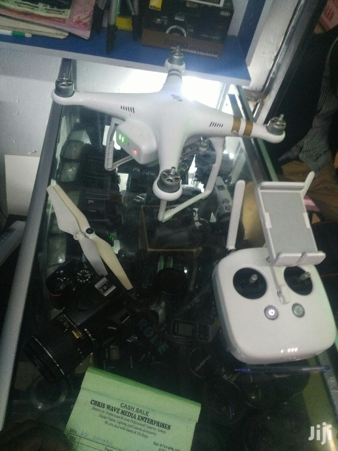 Phantom 3 Professional Drone With 4k Videos