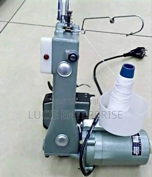 Bag Closer Sewing Machine - main view