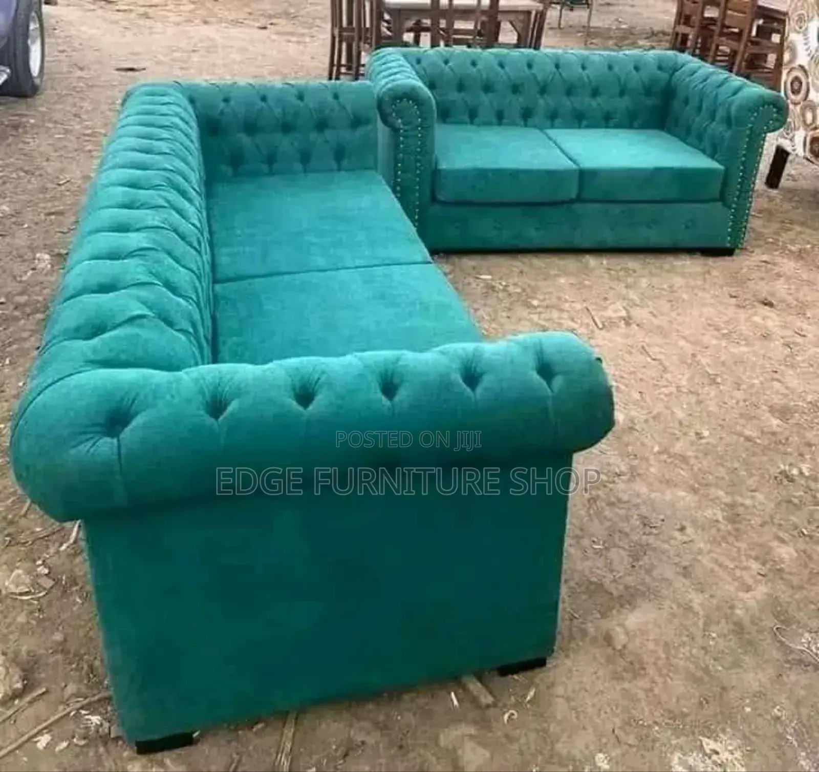 3,2 Chesterfield Five Seater Sofa Set on Sell