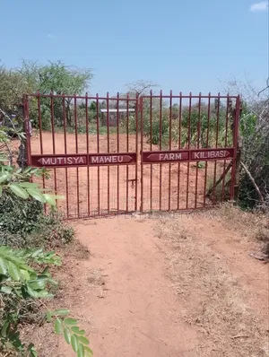 Kilibasi 25km Off Mombasa Road