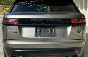 Land Rover Range Rover Velar 2020 Gold