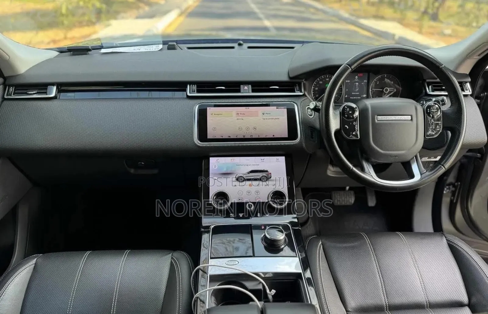 Land Rover Range Rover Velar 2020 Gold