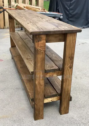 Rustic Pallet Kitchen Table
