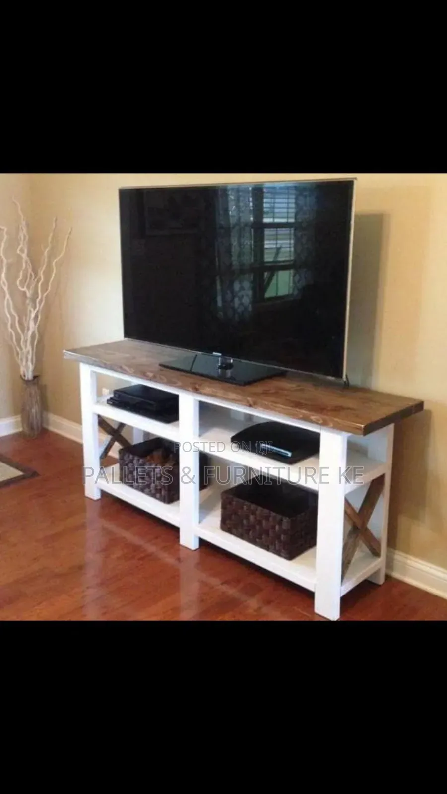 The Hearthwood Media Unit #@Unit