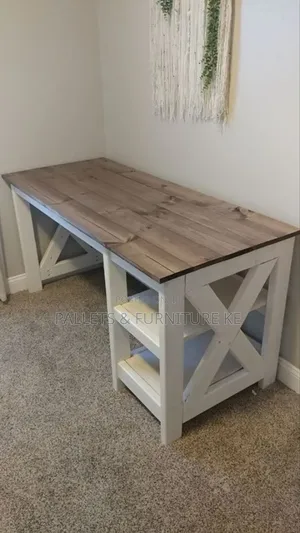 The Manor Writing Desk
@Desk