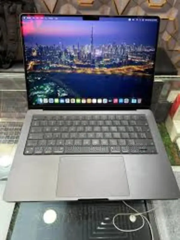 New Laptop Apple MacBook Air 8GB Apple M3 Pro SSD 1T