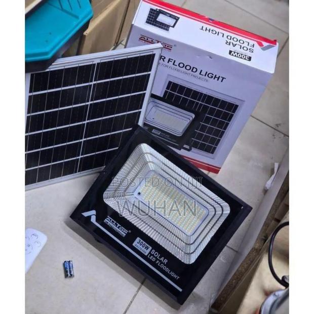 Altops 300w Automatic Solar Floodlight