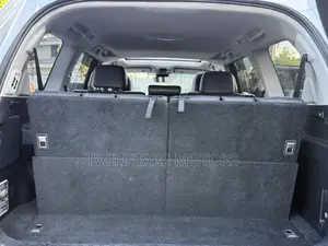 Toyota Land Cruiser Prado 2.8 2018 Silver