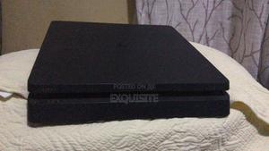 Playstation 4 Slim [Guaranteed Top Quality] - thumbnail 2