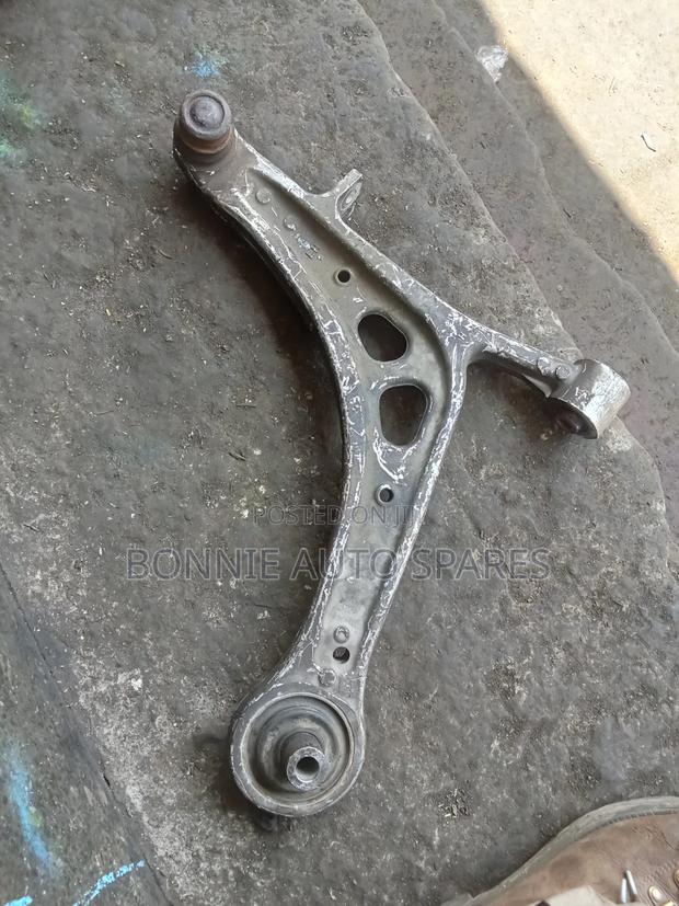 Subaru Impreza WRX Control Arm Levorg - thumbnail 2