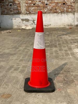 Reflective Cones-road Traffic Cones - main view