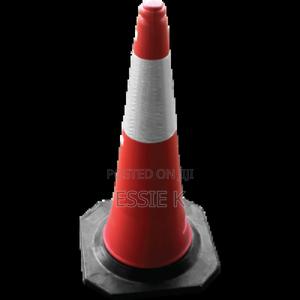 Top Quality Road Traffic Cones - main view