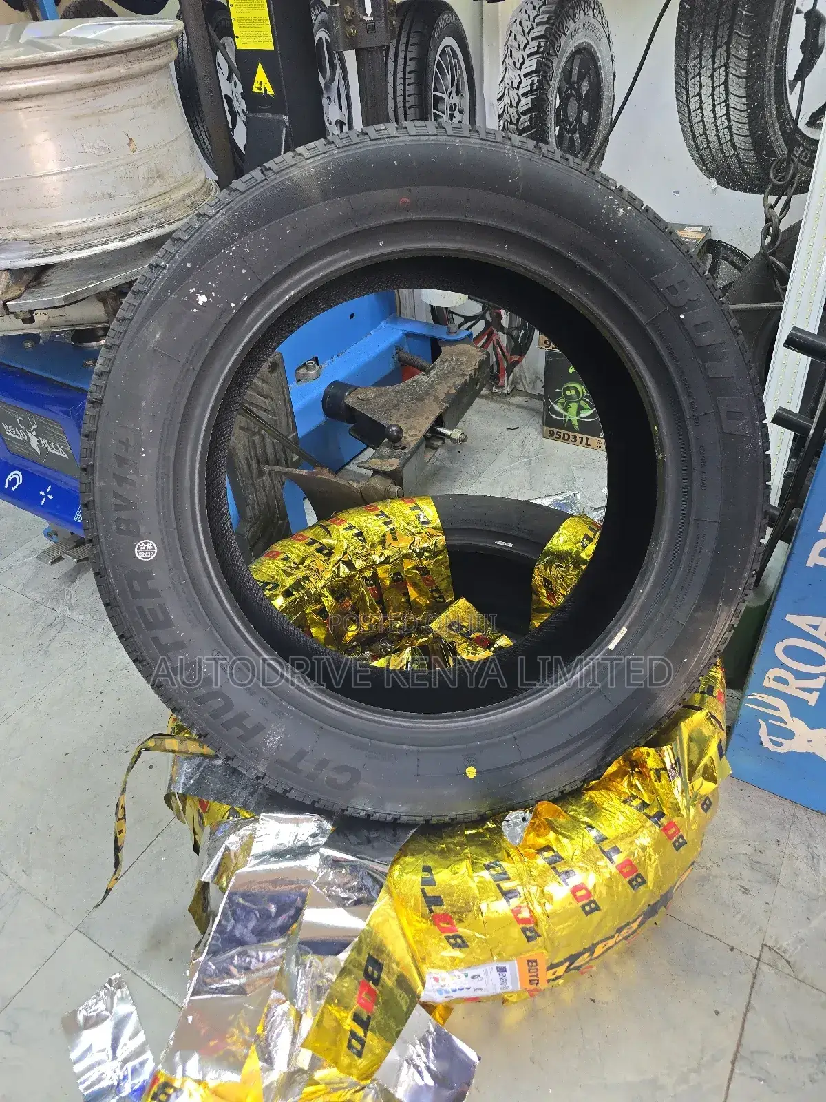 265/50r20 Boto Tyre