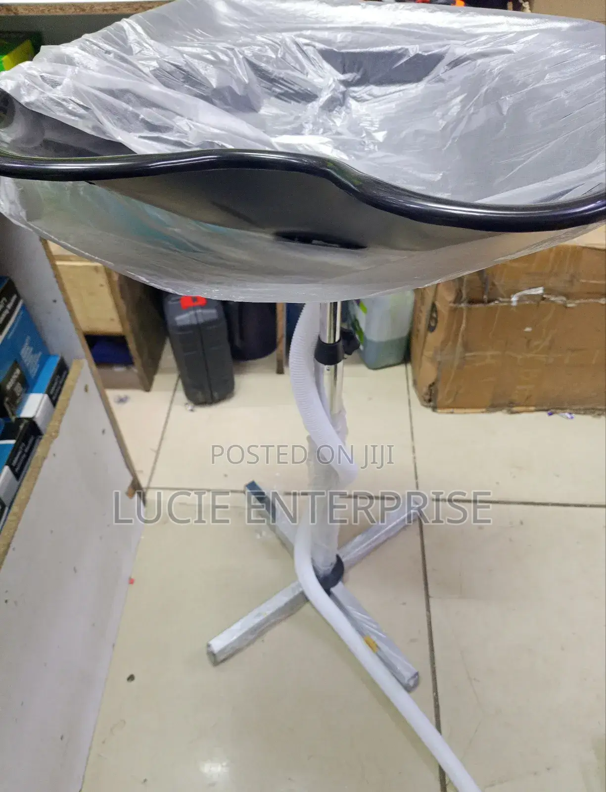 Stand Salon Sink