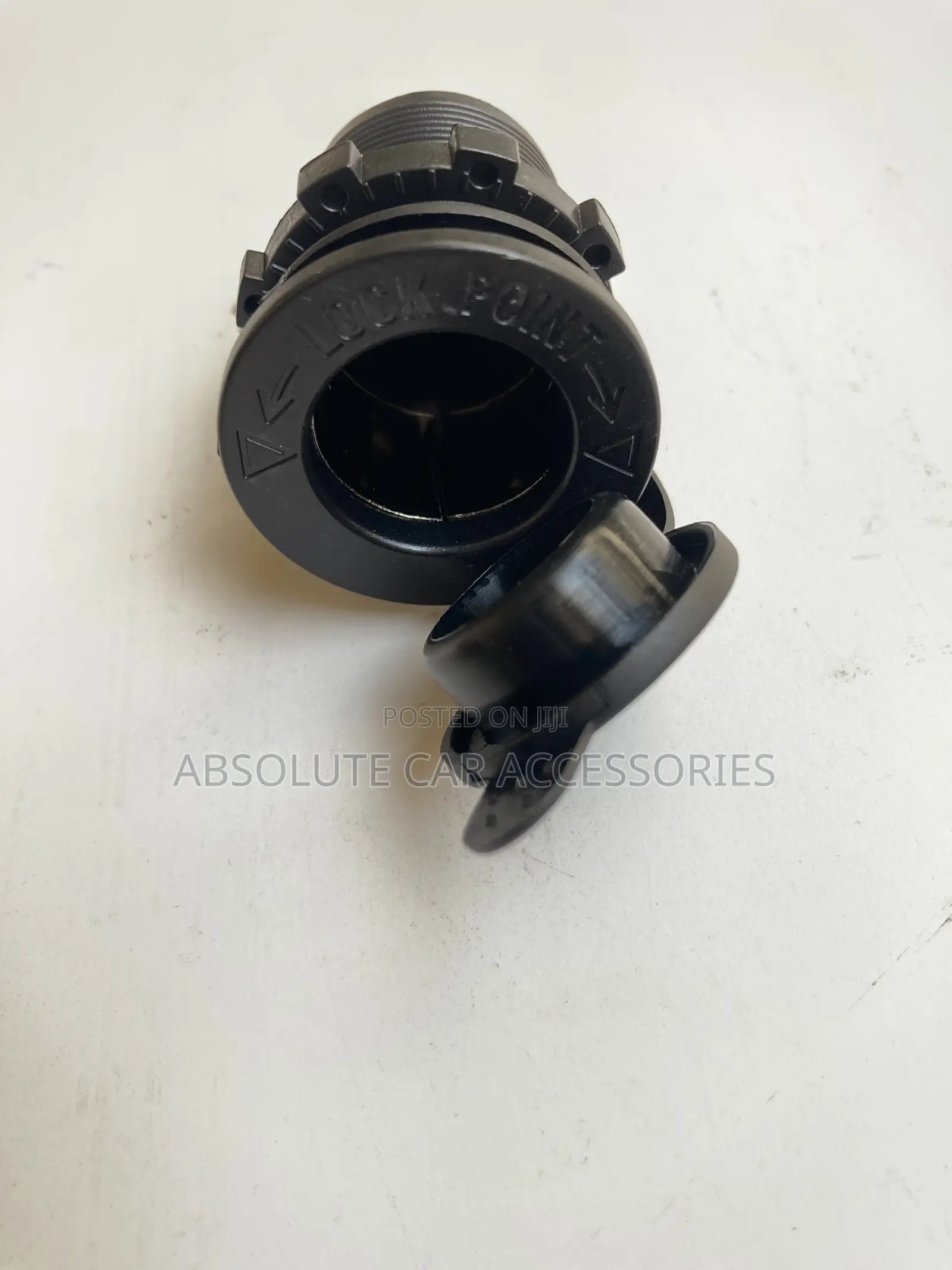Universal Dc Socket (Cigarette Lighter )
