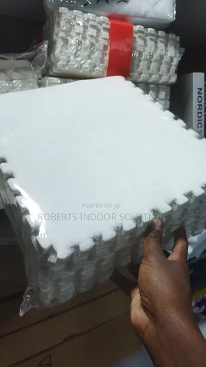 White Interlocking Mats
