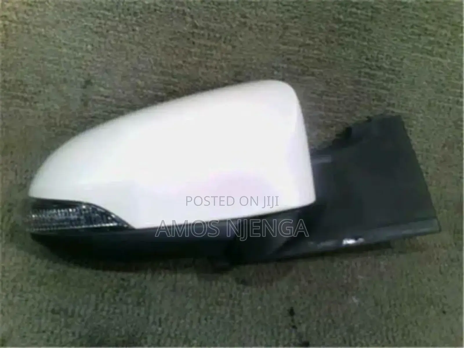Vitz 2012 - 18sidemirror