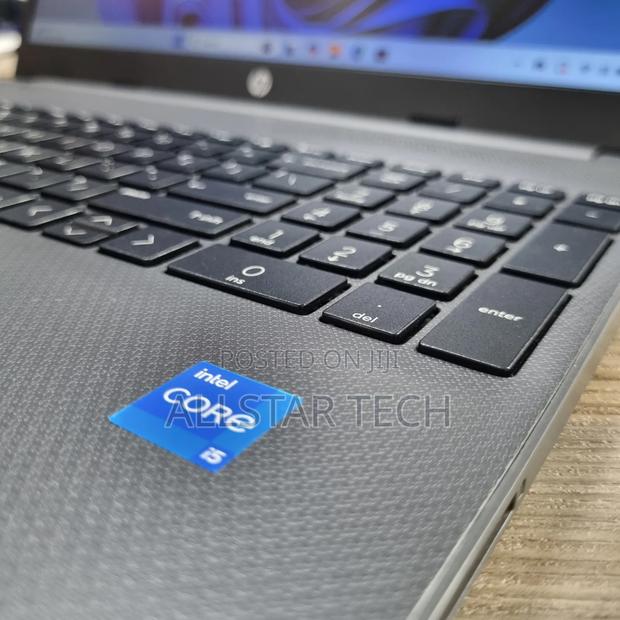 Laptop HP 250 G8 8GB Intel Core I5 SSD 512GB - thumbnail 3