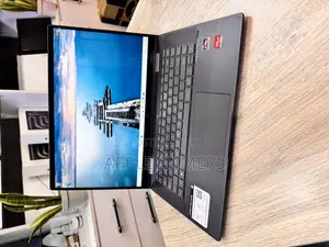 Laptop HP Envy 15 8GB AMD Ryzen 5 SSD 256GB