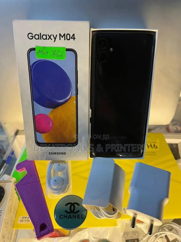 New Samsung Galaxy M04 128 GB - thumbnail 2