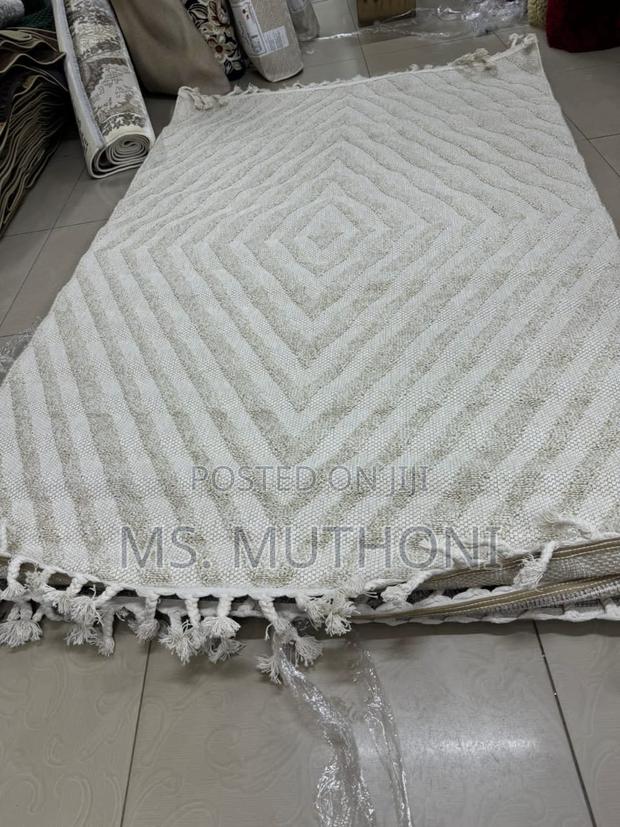 Modern Style Carpets / Rugs - thumbnail 5
