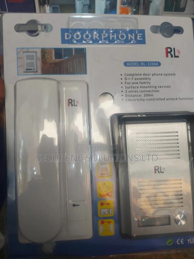 An Rl-3206b Door Phone System