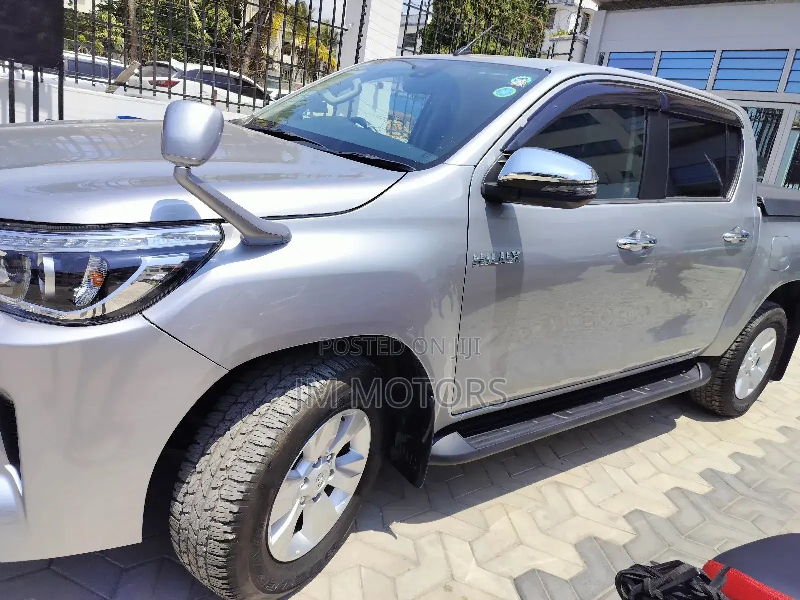 Toyota Hilux 2019 Silver