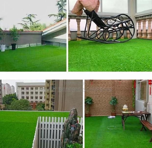 High-Quality Green Artificial Grass Carpet - main view