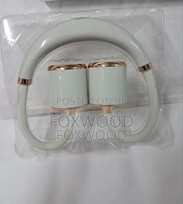 Neck Hanging Fan Rechargeable - thumbnail 4