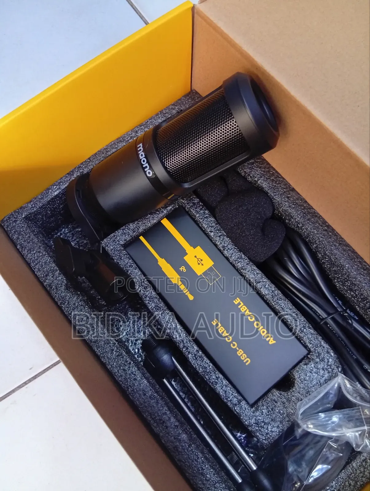 Brand New Maonocaster Podcast Microphone Au-Au200