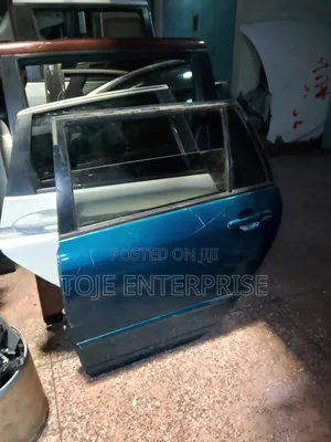 Filder Nze 2005 Back Left Complete Door at 