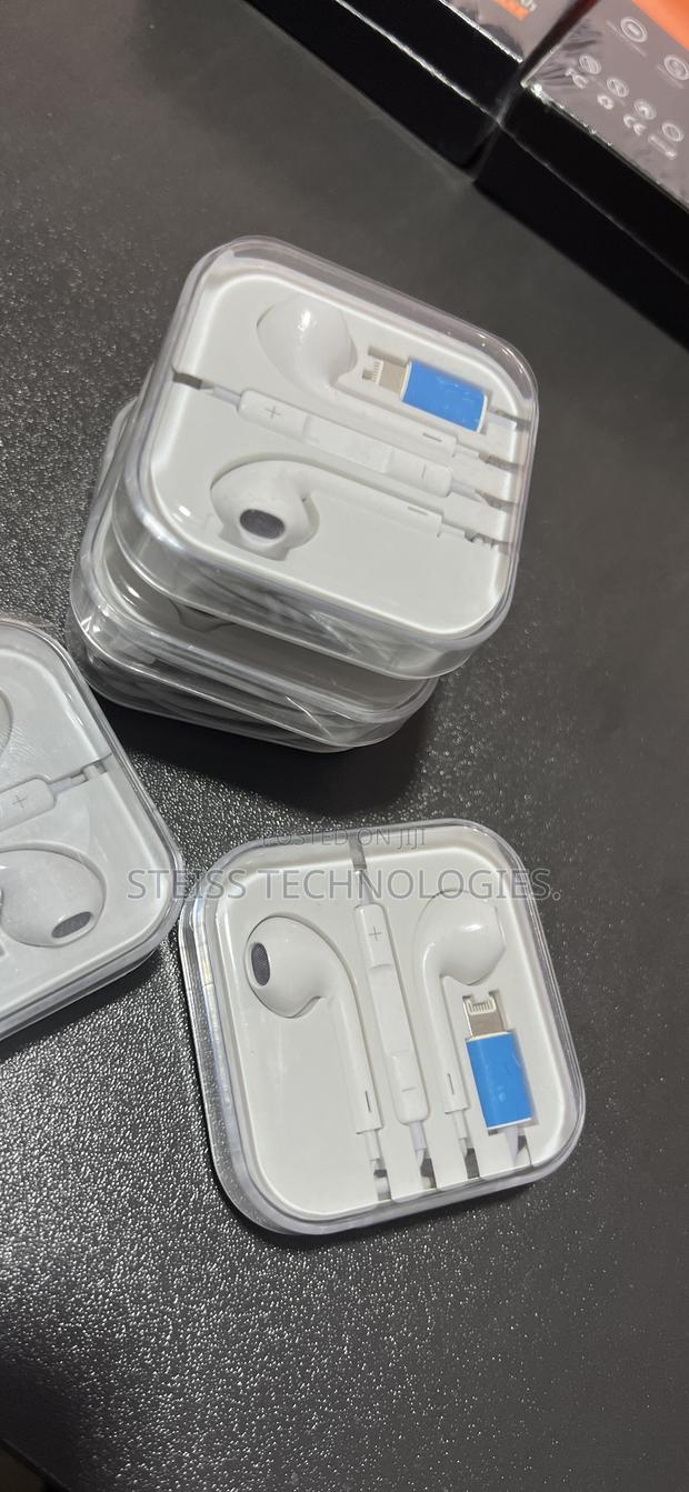 iPhone 14pro-Wired Headsets.