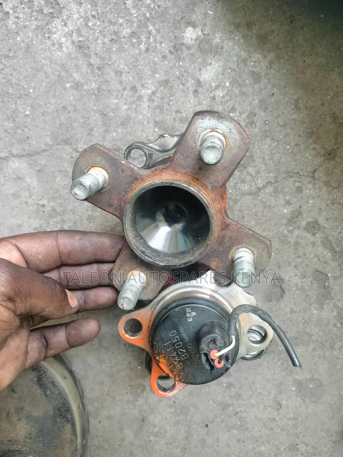Mira Rear Wheel Hub