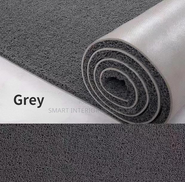 Grey PVC Spaghetti Carpet