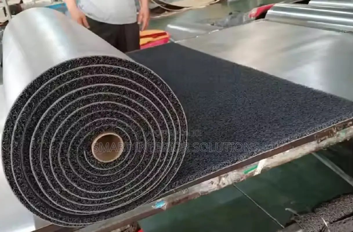 Black PVC Spaghetti Carpet