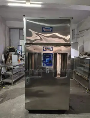 Water Vending Machine (Cabinet Design) 1000lph