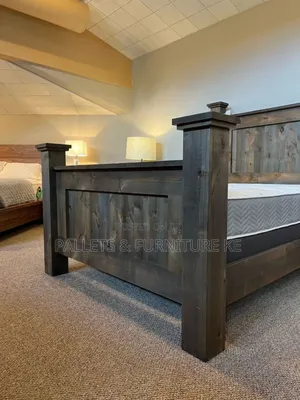 Heritage Platform Oak Bed