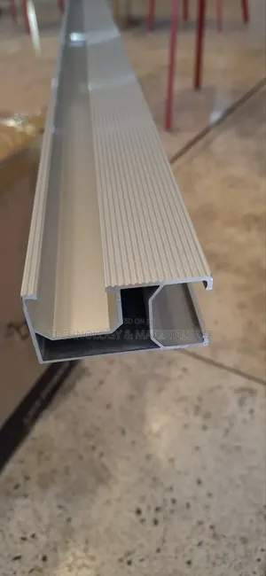 Solar Bar 4.8m