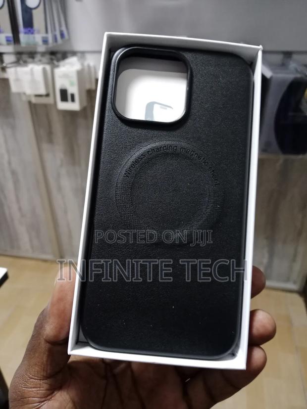 Apple iPhone 16 Promax Magsafe Phone Case - thumbnail 3