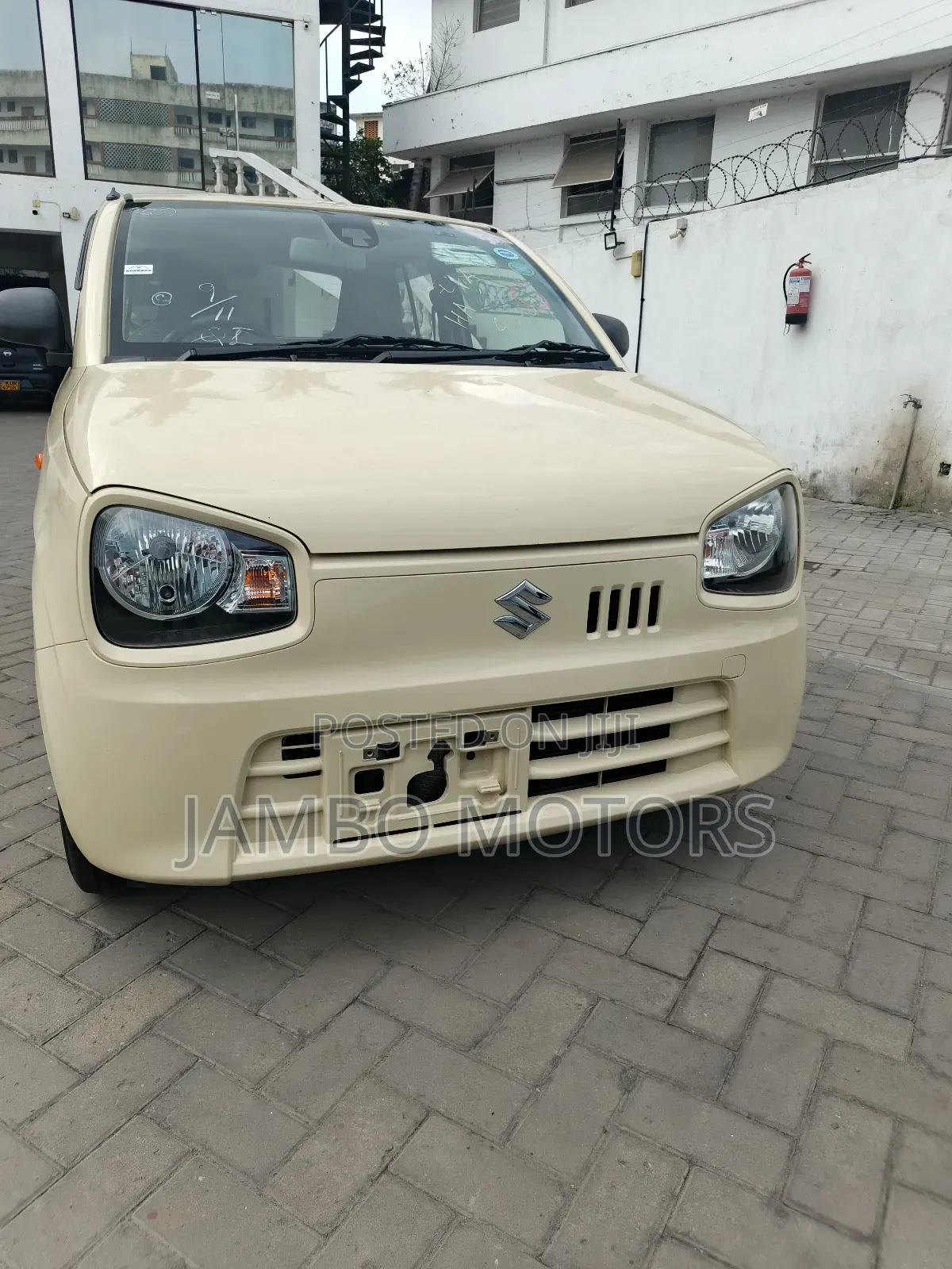 Suzuki Alto 660cc FWD 2018 Beige