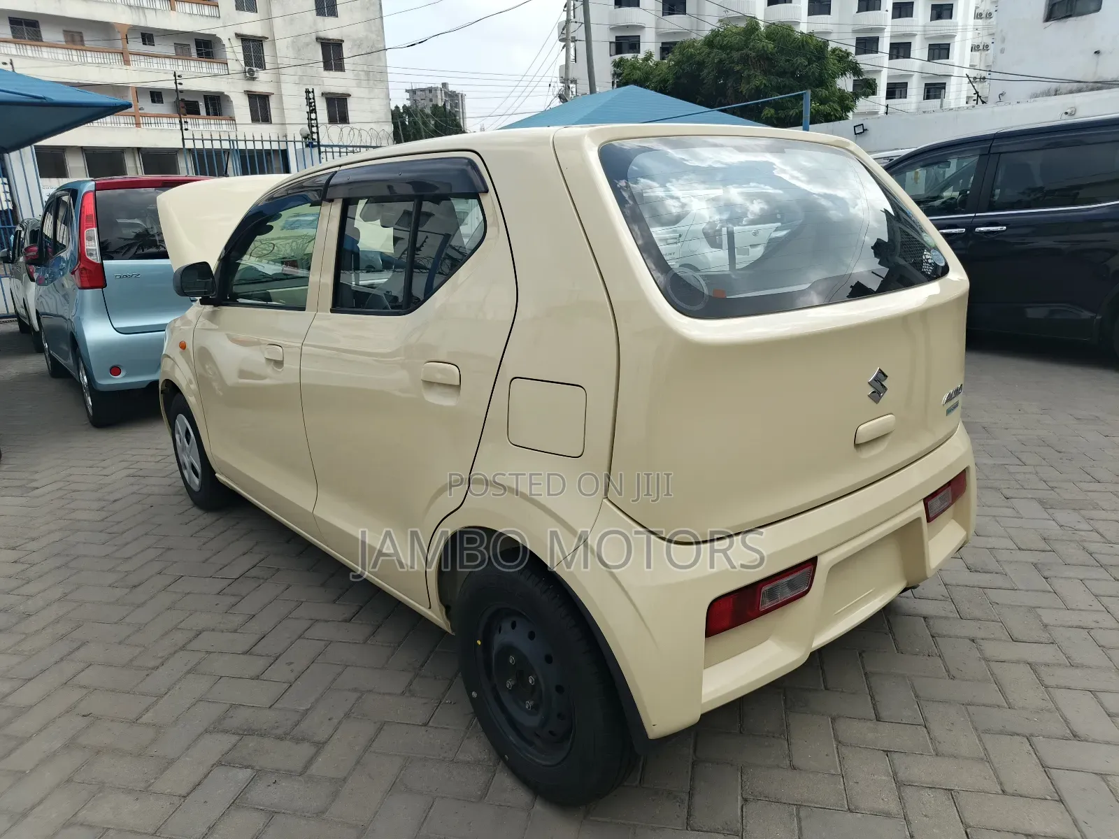 Suzuki Alto 660cc FWD 2018 Beige