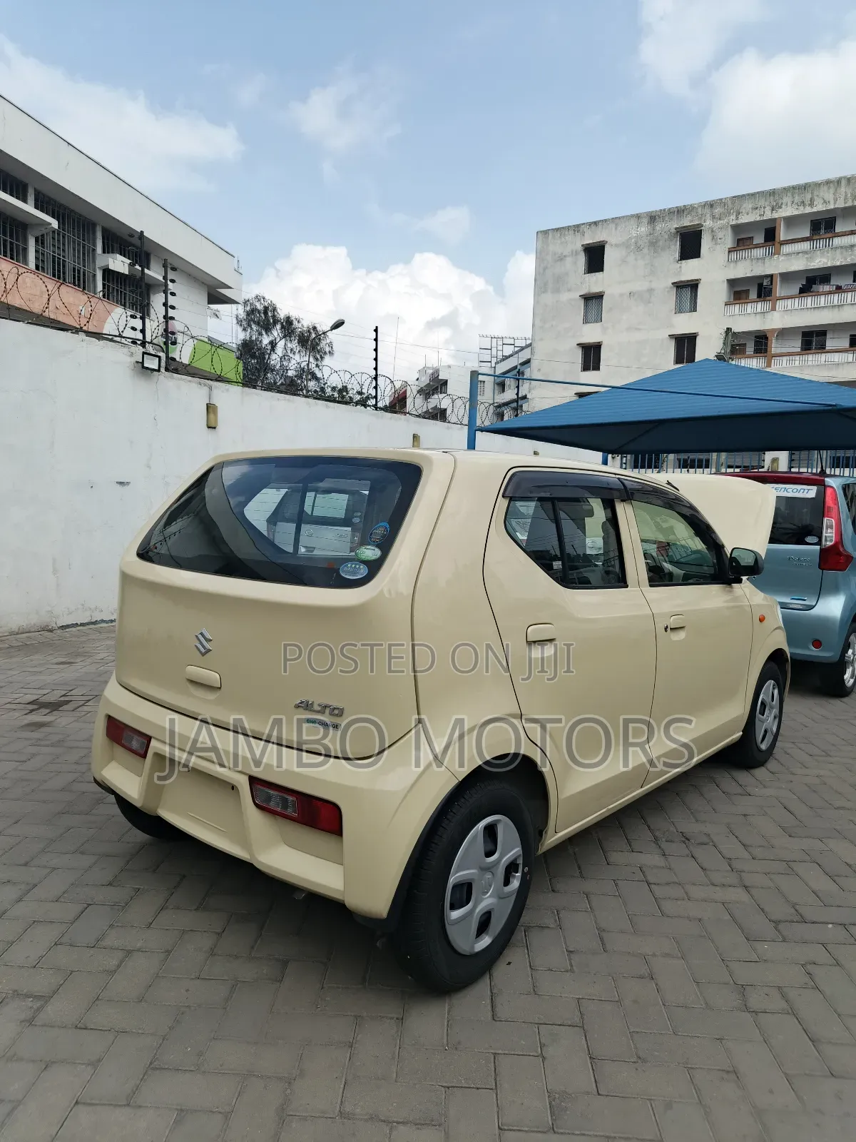 Suzuki Alto 660cc FWD 2018 Beige